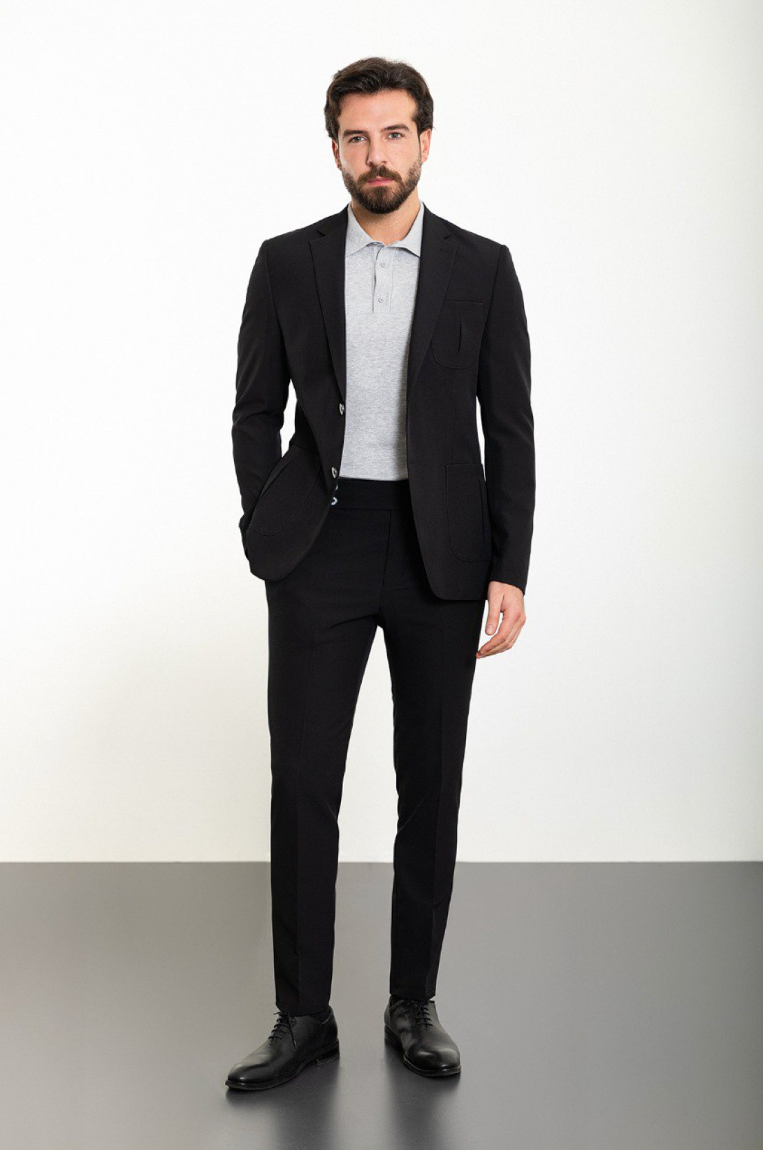 Mazonni Timeless Charm SlimFit Suit