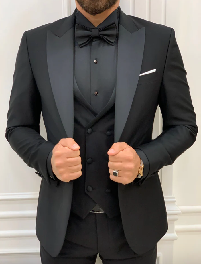 Mazonni  Black Slim Fit Tuxedo