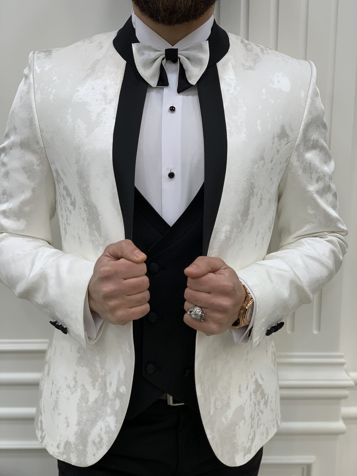 Mazonni Royal White Slim Fit Tuxedo