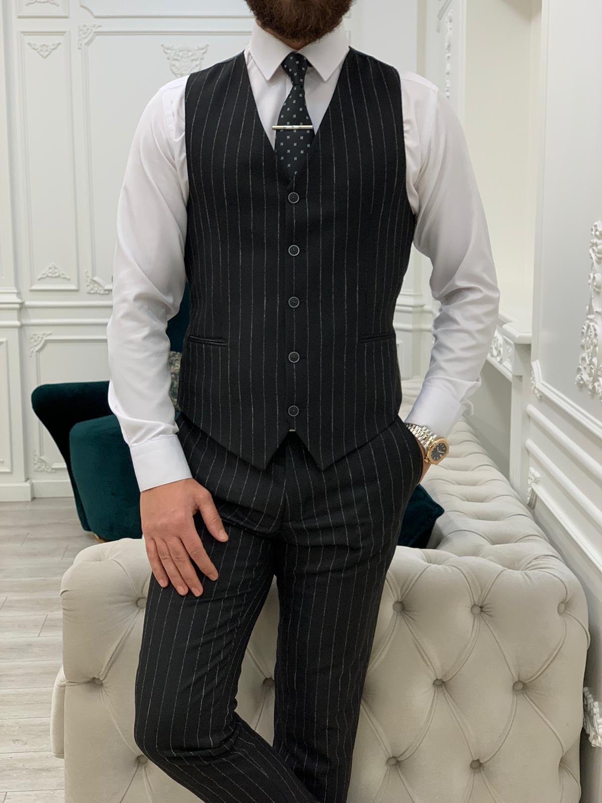 Mazonni Huntingron Striped Black Slim Fit Suit