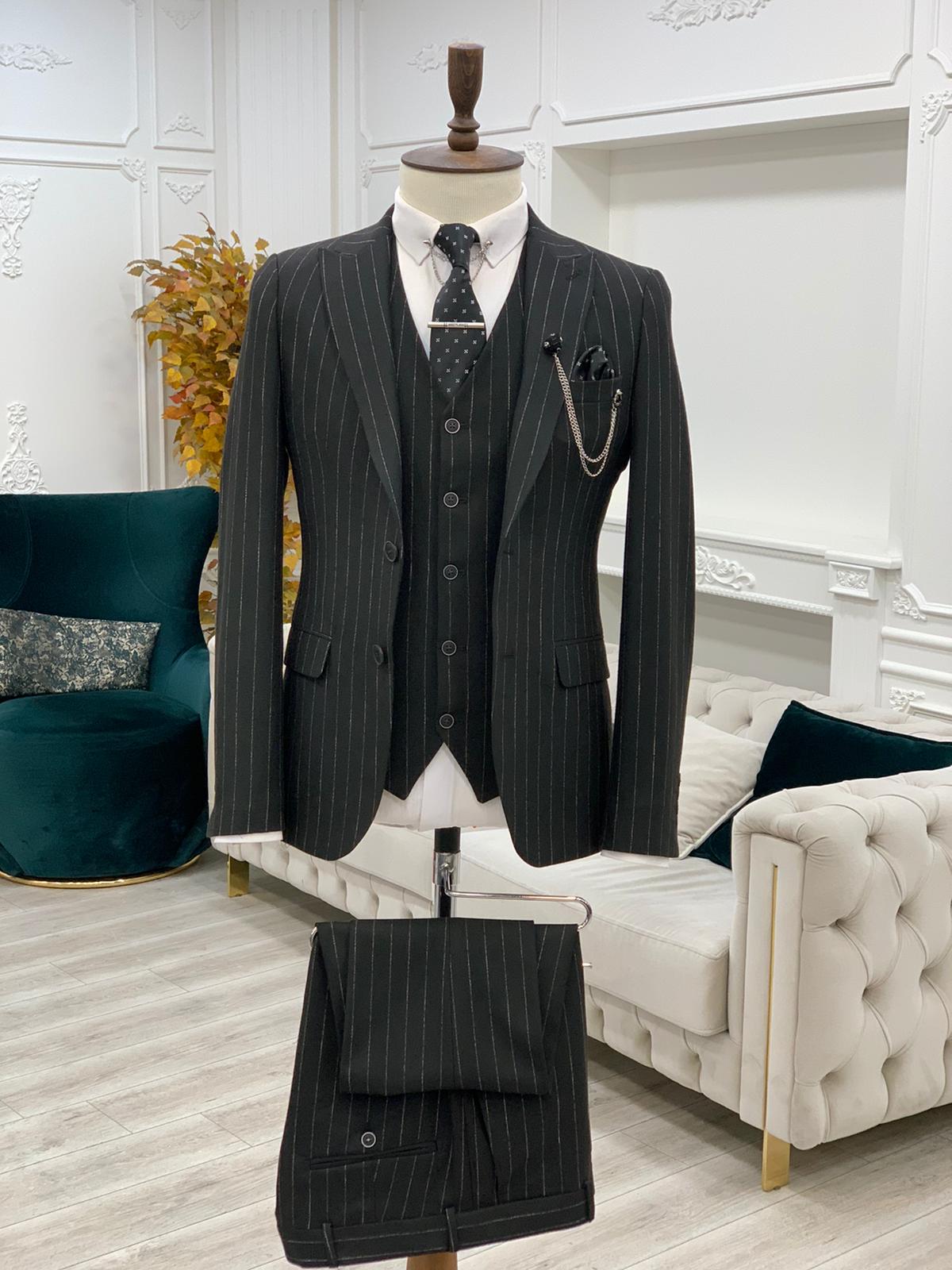 Mazonni Huntingron Striped Black Slim Fit Suit