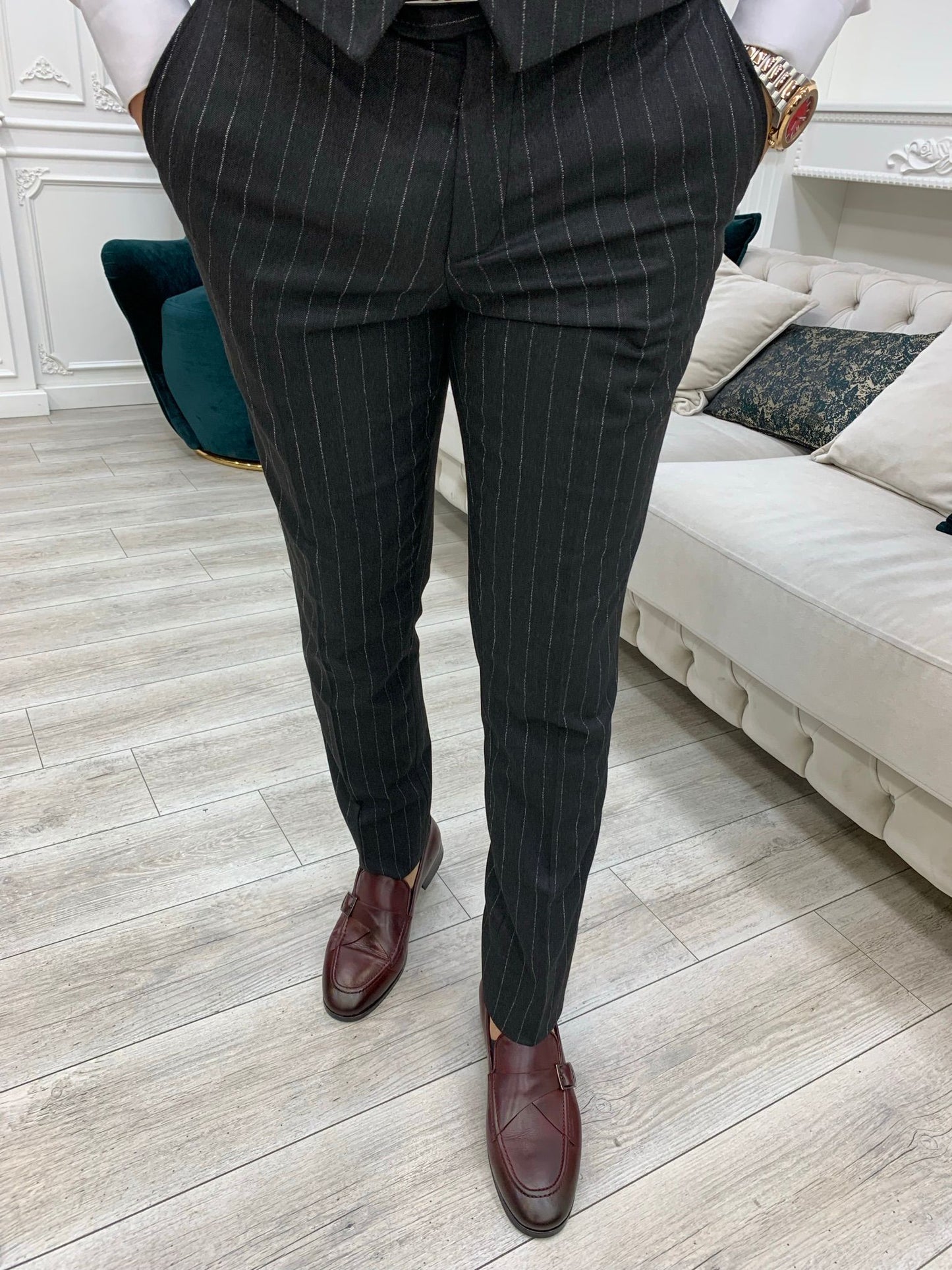 Mazonni Huntingron Striped Smoked Slim Fit Suit