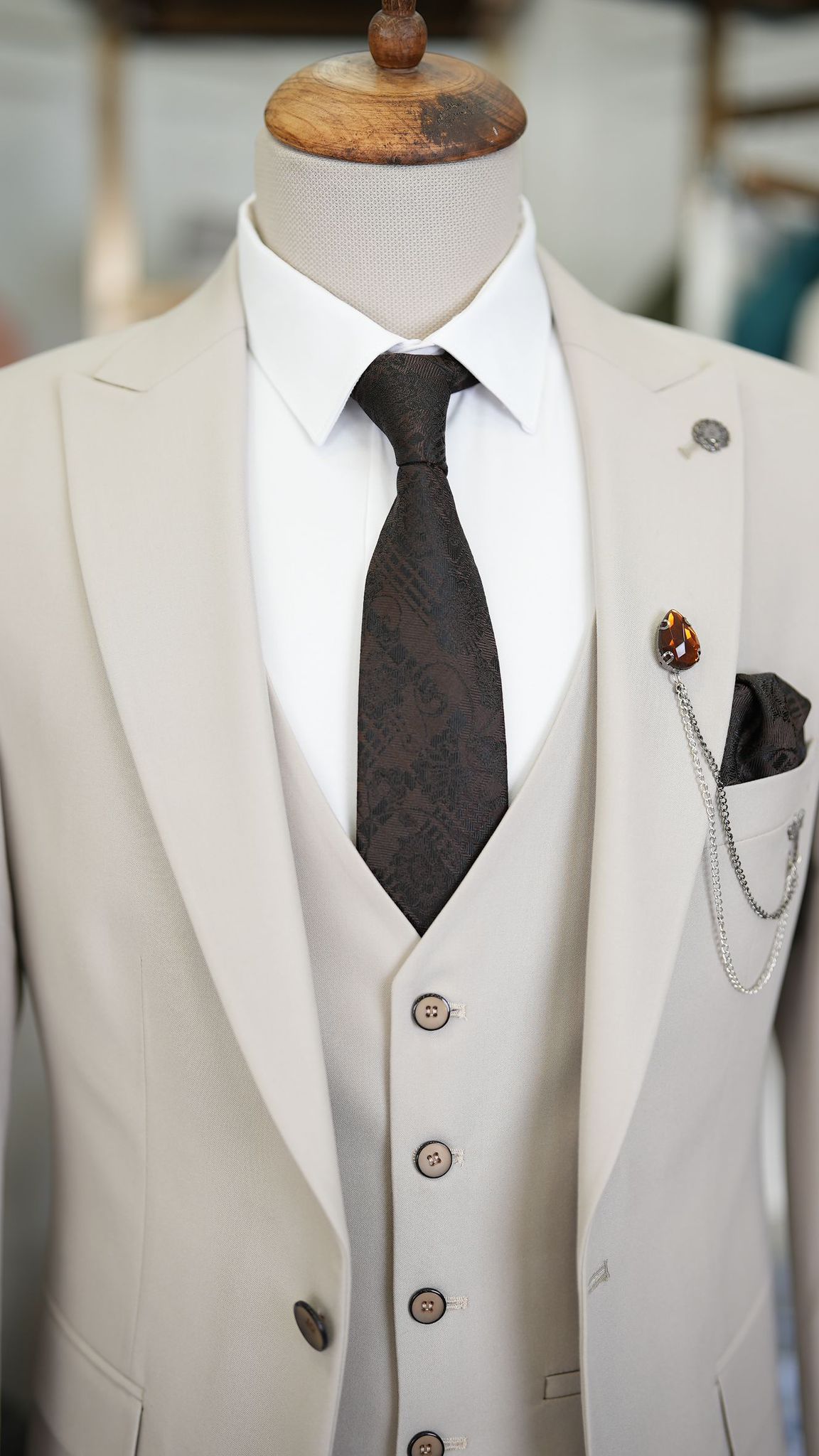 Mazonni Burnley Cream  Slim Fit Suit